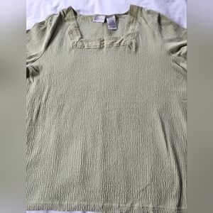 WHITE STAG Ladies Pullover Blouse. Size 3X (22W-24W) Short Sleeves.